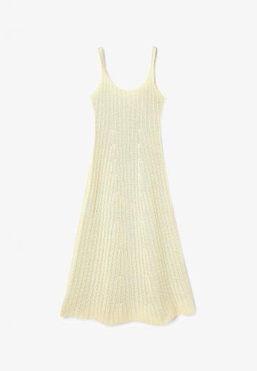 Вязаное платье