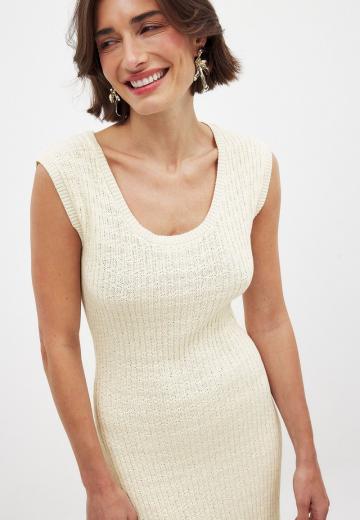Вязаное платье