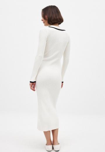 Вязаное платье