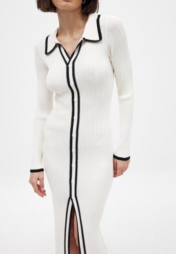 Вязаное платье