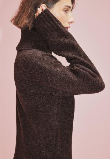 Вязаное платье