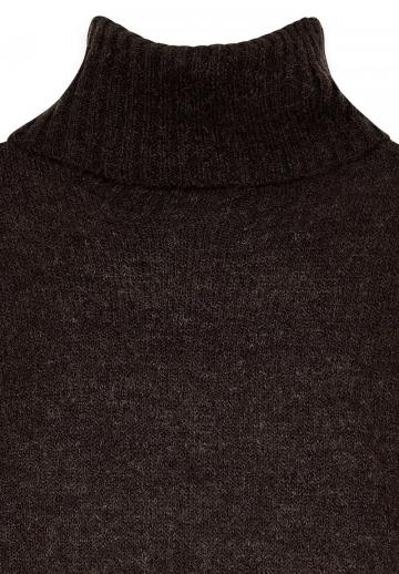 Вязаное платье