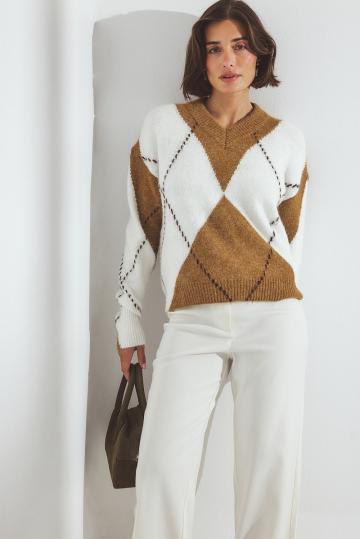 Пуловер с вырезом V