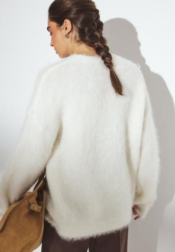 Длинный пуловер