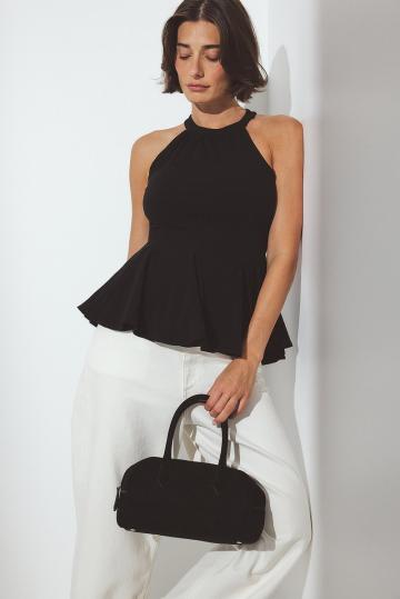 Блузка без рукавов