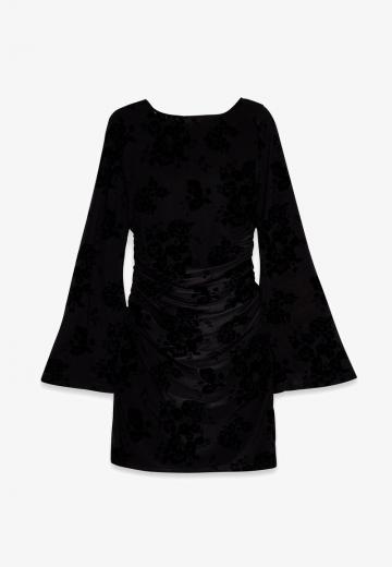 Короткое платье