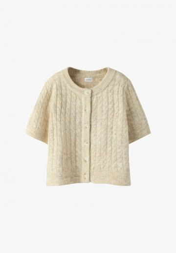 Вязаная кофта