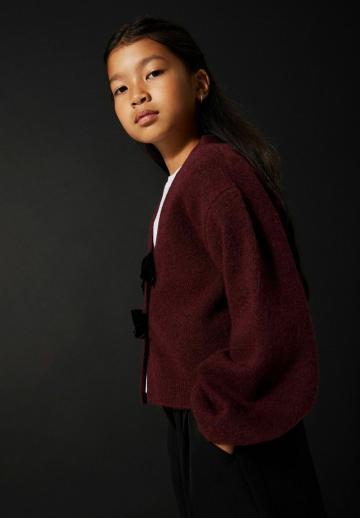 Вязаная кофта