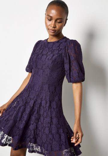 Короткое платье