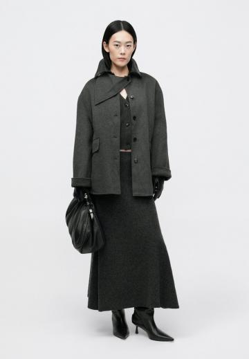 Короткое пальто