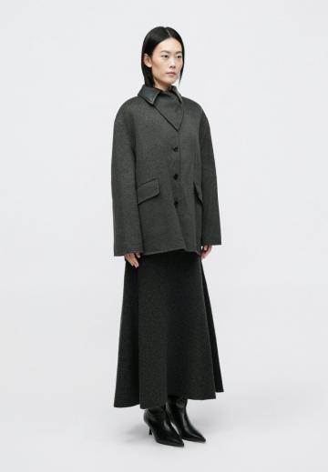 Короткое пальто