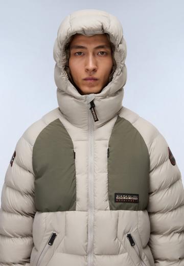 Зимняя куртка