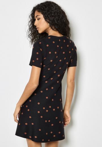 Вязаное платье