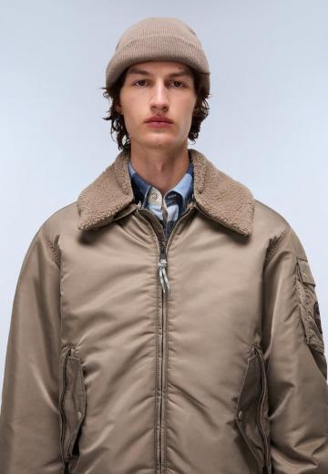 Зимняя куртка