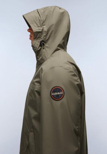 Зимняя куртка