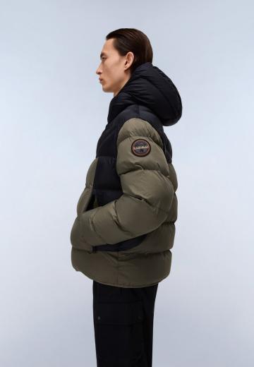 Зимняя куртка