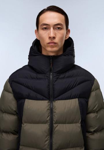 Зимняя куртка