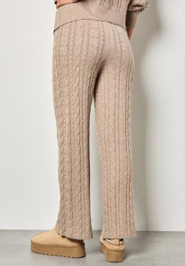 Прямые брюки