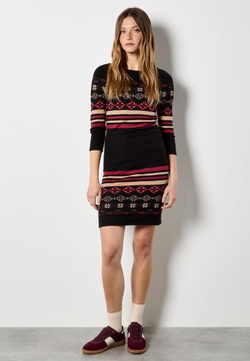 Платье футляр