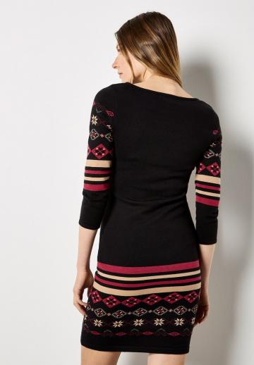 Платье футляр