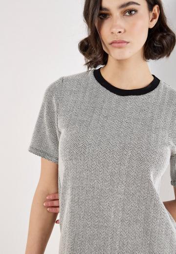 Вязаное платье