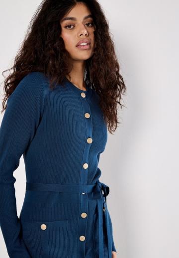 Вязаное платье