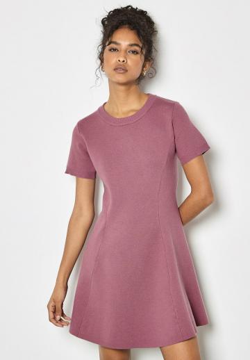 Вязаное платье