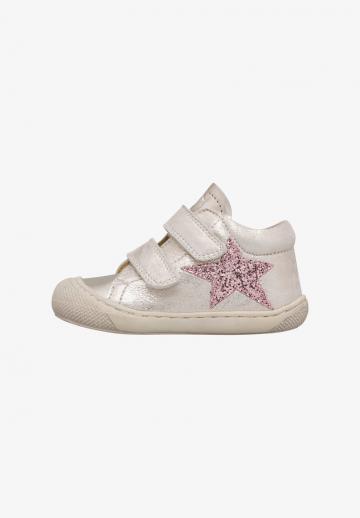 Детская обувь