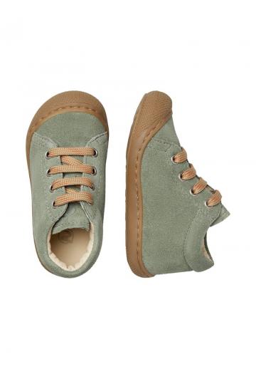 Детская обувь