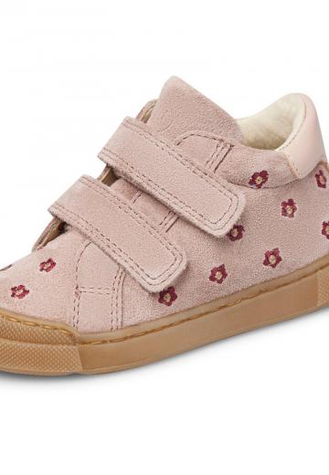 Детская обувь