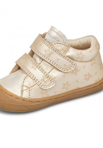 Детская обувь