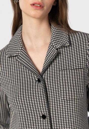 Короткое пальто