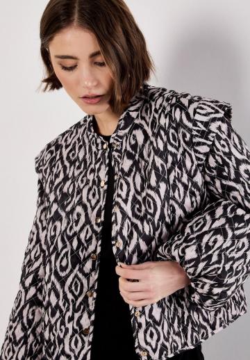 Зимняя куртка