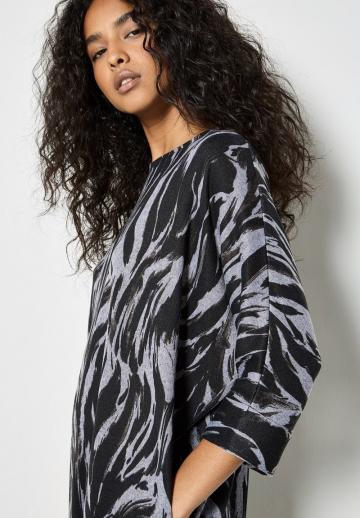 Вязаное платье