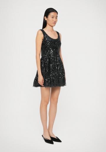 Коктейльное платье