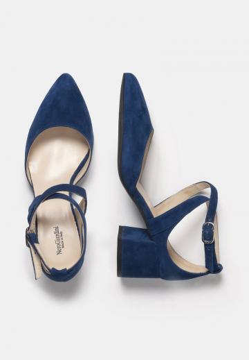 Туфли с ремешком