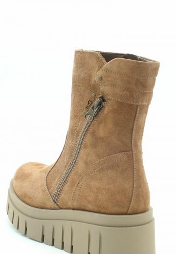 Полусапожки на платформе