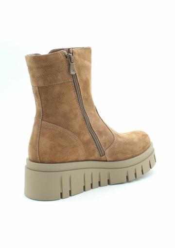 Полусапожки на платформе