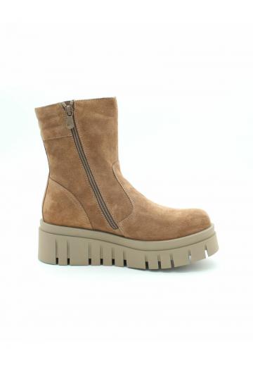 Полусапожки на платформе