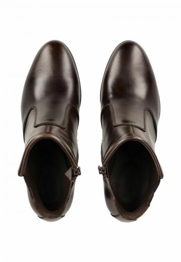 Полусапожки на высоком каблуке