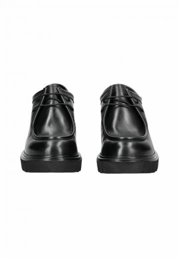 Туфли на шнуровке