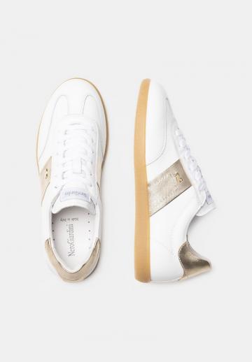 Гандбольные кроссовки