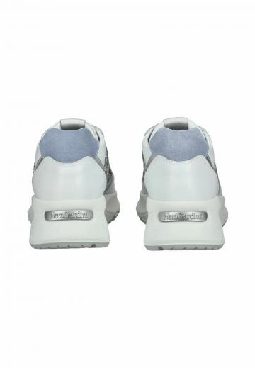 Гандбольные кроссовки