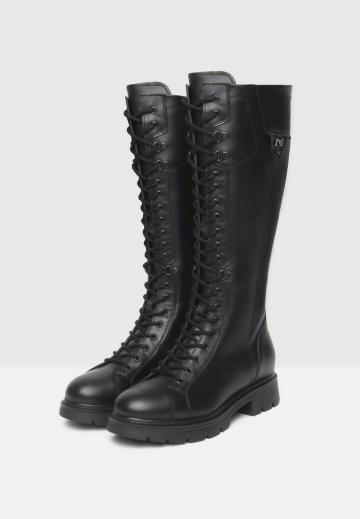 Сапоги на шнуровке