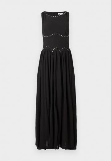 Длинное платье