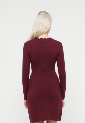 Вязаное платье