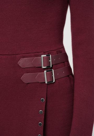 Вязаное платье