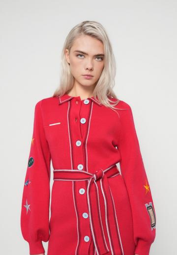 Вязаное платье