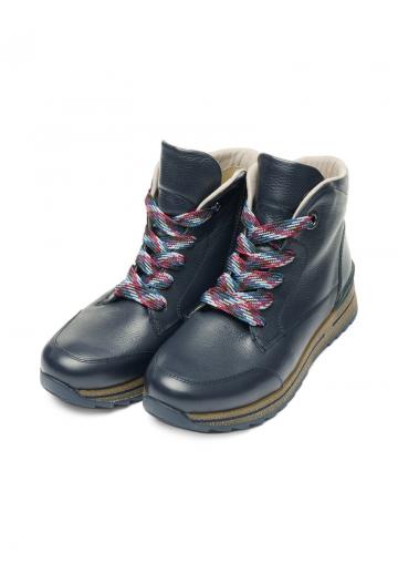 Сапожки на танкетке