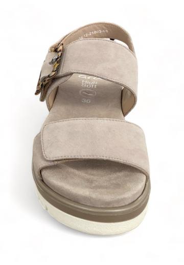 Босоножки на платформе